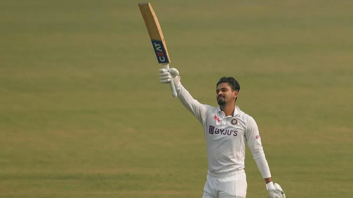 Shreyas Iyer biography: Shreyas Iyer saluting a hundred